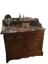 Charmant petit meuble d'occasion  Versailles