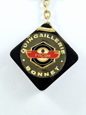Porte cles résine d'occasion  L'Absie