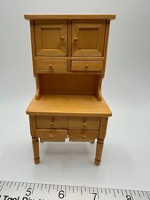 Armário de cozinha miniatura para casa de bonecas escala 1/12 feito e assinado artesanal comprar usado  Enviando para Brazil