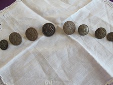 Lot boutons militaire d'occasion Lot boutons militaire d'occasion  Royan