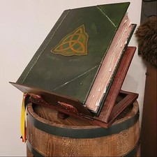Livre ombres charmed d'occasion  Expédié en France