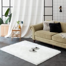 Tapis fausse fourrure d'occasion  Lyon I
