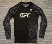 Ufc venum authentic usato  Spedire a Italy
