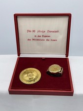 Ddr medaille armbanduhr gebraucht kaufen  Grünhainichen