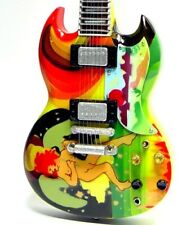 Guitarra miniatura ERIC CLAPTON FOOL com suporte display PRESENTE, usado comprar usado  Enviando para Brazil