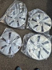 Id3 hub caps for sale  LONDON