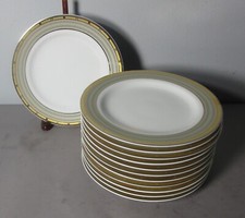 Set mikasa 8.25 for sale  Chicago