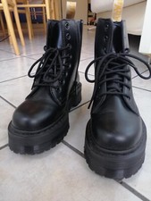 Anfibi martens jadon usato  Vittorio Veneto