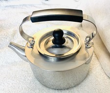 Chaleira de chá DANSK por GUNNAR CYREN meados do século moderna aço inoxidável MCM comprar usado  Enviando para Brazil