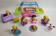 Fisher Price Little People barraca de acampamento musical carro cadeiras de fogo bonecas menino 14 peças comprar usado  Enviando para Brazil