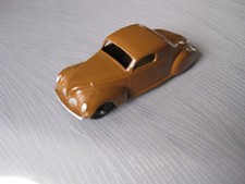 Dinky toys berline d'occasion  Strasbourg-