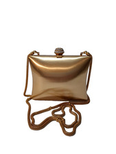 clutch dourada comprar usado clutch dourada comprar usado  Enviando para Brazil