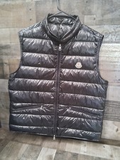 Moncler men quilted d'occasion  Expédié en Belgium