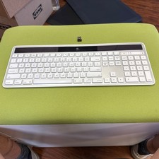 Logitech k750 solar for sale  Mountain View