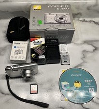 Câmera Digital Nikon COOLPIX S3600 20.1MP Prata com Caixa Original e Acessórios, usado comprar usado  Enviando para Brazil