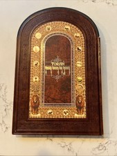 New Illuminated Hebrew Torah 13" Tall Hebrew & English Matan Arts 2004 EUC comprar usado  Enviando para Brazil