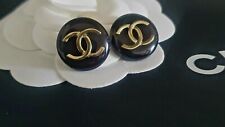 Set bottoni chanel usato  Italia