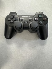 Manette dualshock noire d'occasion  Les Mureaux