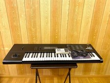 Korg synthesizer 1988 d'occasion  Expédié en Belgium
