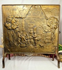 Tela de lareira vintage de bronze pariato da Inglaterra nas pernas 'cenas de taverna'  comprar usado  Enviando para Brazil