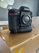 Nikon professional dslr for sale  RUGBY