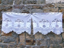 French pair white d'occasion  Combeaufontaine