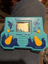 Tronica Alien Fighting Vintage Anos 90 LCD Relógio de Jogo Portátil comprar usado  Enviando para Brazil