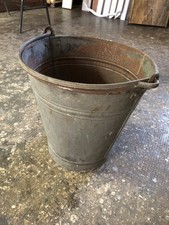 Vecchio secchio ferro usato  Racconigi