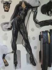Collectible inch statue d'occasion  Expédié en Belgium