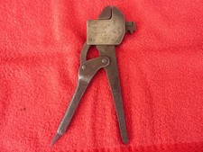 Ancienne clé crémaillère d'occasion Ancienne clé crémaillère d'occasion  Imphy