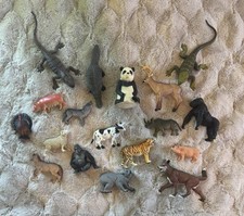 Lot assorted plastic for sale  Gloucester