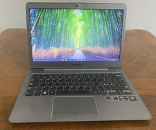 Notebook samsung np530u3c usato  Roma