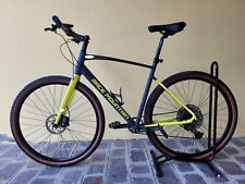 Bicicletta bici ibrida usato  Parma