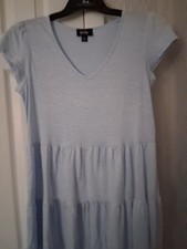 Vestido azul bebê feminino M projetado por - por e por, leve e confortável! Novo! comprar usado  Enviando para Brazil
