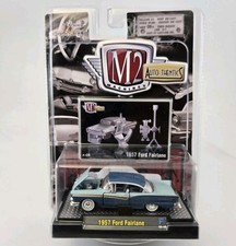 M2 Machines Auto-Thentics 1957 Ford Fairlane 08-41 CONJUNTO DE CARTÃO DESLIGADO comprar usado  Enviando para Brazil