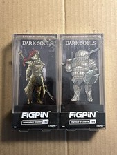 Usado, Lote de 2 FIGPIN Dark Souls Ornstein e Siegmeyer  comprar usado Usado, Lote de 2 FIGPIN Dark Souls Ornstein e Siegmeyer  comprar usado  Enviando para Brazil