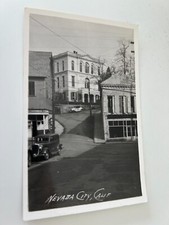 Usado, Cartão postal RPPC Nevada City California Corner of Pine and Commercial Streets comprar usado  Enviando para Brazil