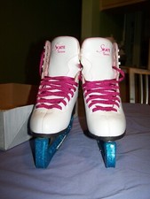 Ladies teens ice for sale  Palm Harbor