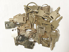 Delsey spare key d'occasion  Expédié en Belgium