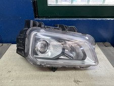 Faro anteriore destro usato  Vittuone
