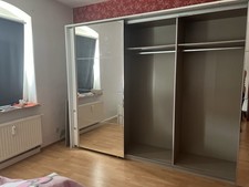Großer kleiderschrank böden gebraucht kaufen  Wildenfels