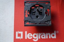 84202 842 legrand d'occasion  Bannalec