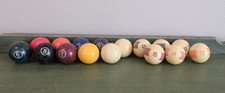 Conjunto de bolas de bilhar vintage profissional baquelite anos 50 anos 60 pinos listrados sólidos 16 no total comprar usado  Enviando para Brazil