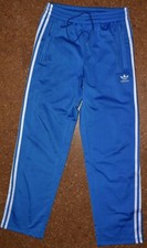 Sporthose adidas neuwertig gebraucht kaufen  Putzbrunn
