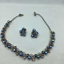 Costume jewelry necklace for sale  Louisville