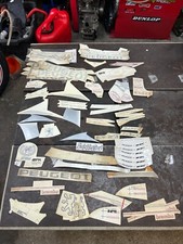 Lot autocollant peugeot d'occasion  Verneuil-l'Étang
