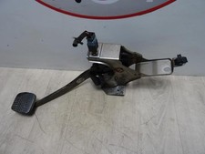 Pedale embrayage nissan d'occasion  Rosières-près-Troyes