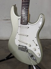 1999 fender american d'occasion  Expédié en Belgium