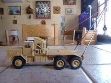 Camion petrolier saharien d'occasion  Lons-le-Saunier
