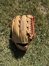 Wilson a2000 11.75 for sale  Franklin